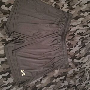 Mens UA running shorts